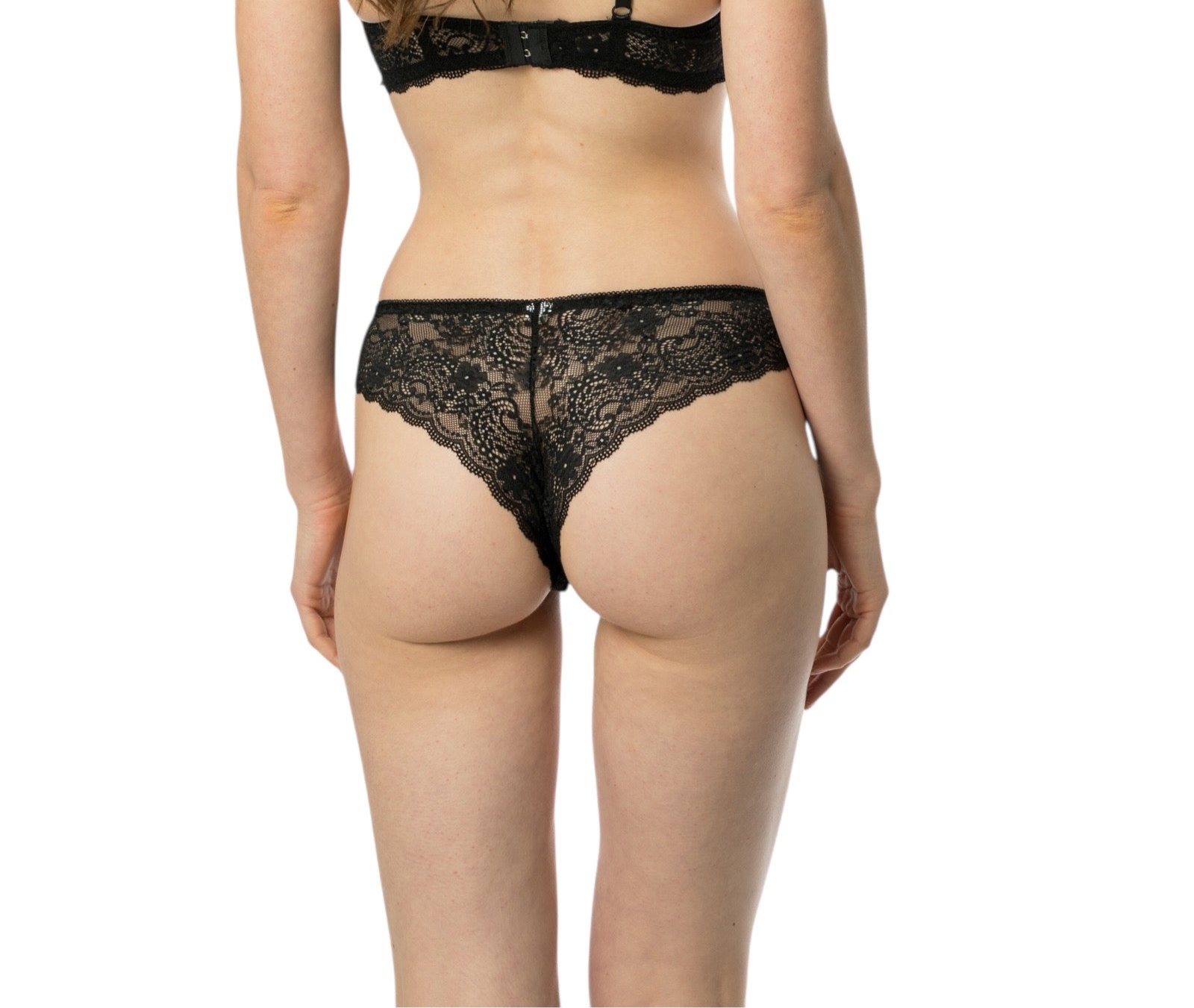 M20-7-NOIR Tanga